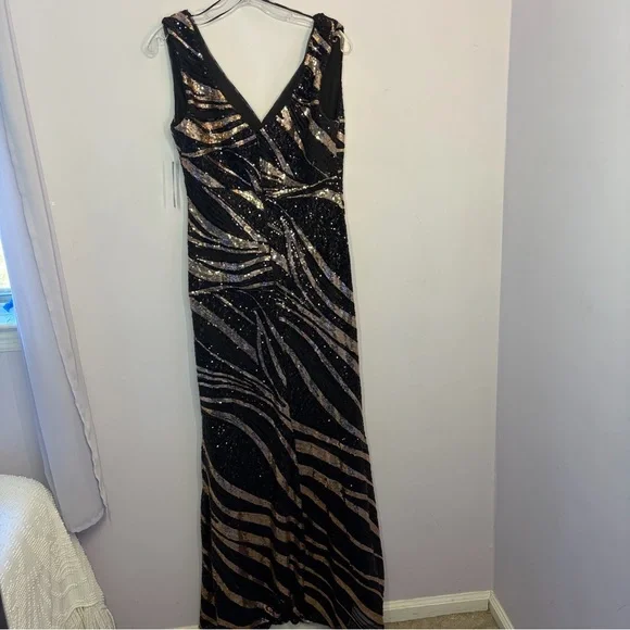 R&M Richards Black and Gold Sequin Maxi Dress,NWT,Size 8 - Picture 13 of 16
